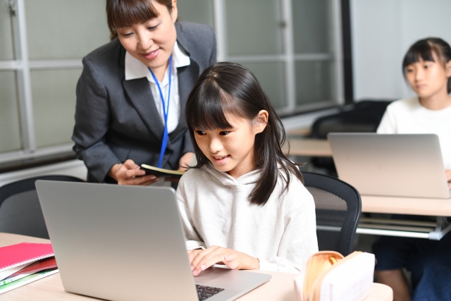 小学生のプログラミング学習